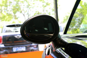 2011款MINI COOPER S CLUBMAN Hampton限量版