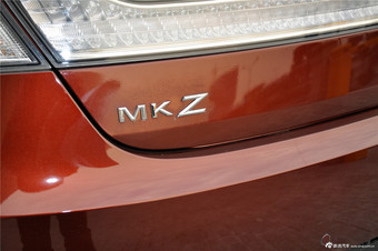 2014款林肯MKZ 2.0L自动尊耀版