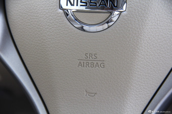 2013款天籁2.0L XL舒适版