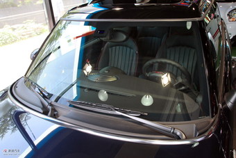 2011款MINI COOPER S CLUBMAN Hampton限量版
