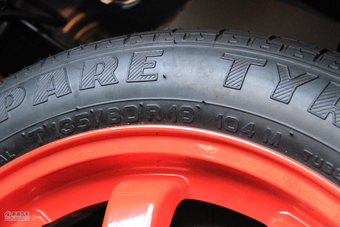 2012款捷豹XJL到店实拍