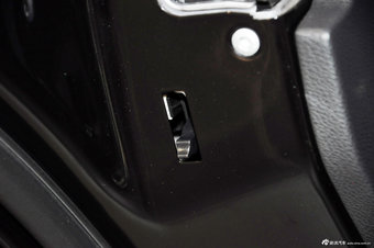 2012款奔驰E级实拍