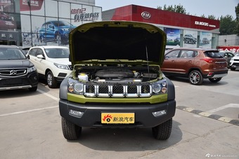 2016款北京BJ40L 2.3T自动四驱尊享版