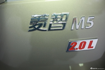 新款菱智M5