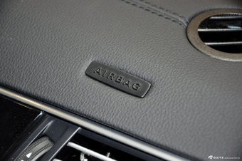 2012款奔驰E级实拍