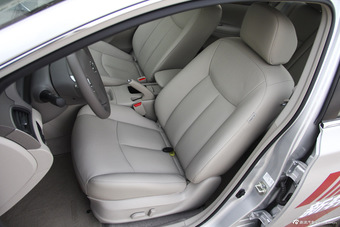 2012款轩逸1.8XL自动豪华版