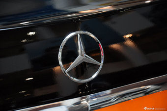 2012款奔驰E级实拍