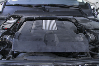 2015款第四代发现3.0 V6 SC SE