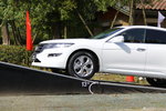 2012款歌诗图2.4L自动尊享版  试车