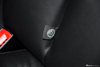 2012款奔驰E级实拍