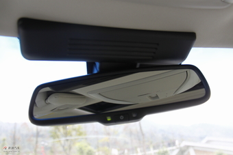 2011款英菲尼迪M25