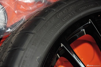 2016款雷克萨斯RC F 5.0L碳纤维版