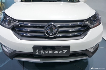 2014年第12届广州国际车展 图为：风神AX7