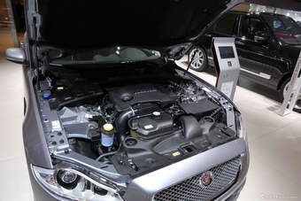 2015款捷豹XJL巴黎车展实拍