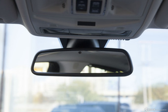 2014款捷豹XJL 3.0 SC四驱全景商务版