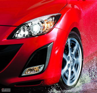 2011款马自达3两厢外观及细节