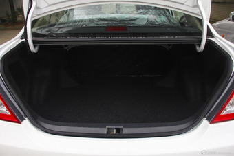 2013款比亚迪F3节能版1.5L手动舒适型