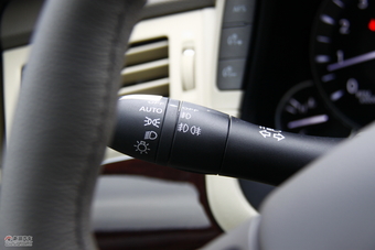 2011款英菲尼迪M25