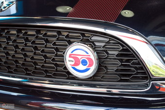2011款MINI COOPER S CLUBMAN Hampton限量版