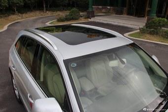  2012 Audi Q5 2.0TFSI technical model