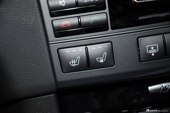 2012款奔驰E级实拍