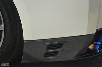 2012款日产GT-R外观细节