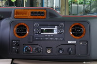 2015款福特E350黄金版