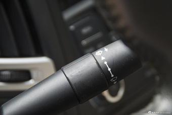 2014款风神A30 1.5L手动智驱智尚型