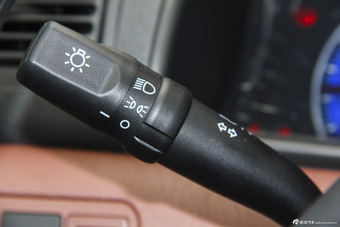 2013款比亚迪F3节能版1.5L手动舒适型