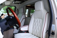 2015款福特E350黄金版