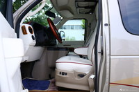 2015款福特E350黄金版