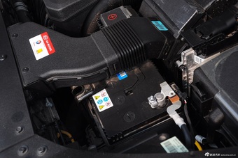 2015款索兰托L 2.4L GDI汽油四驱尊贵版 5座 国5