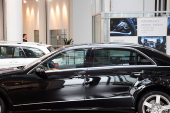 2012款奔驰E级实拍