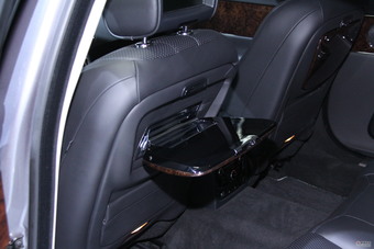 捷豹XJ全景商务车