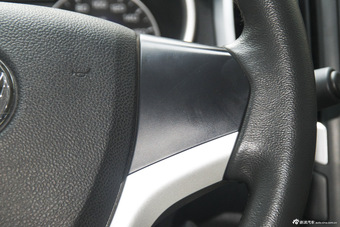 2014款风神A30 1.5L手动智驱智尚型