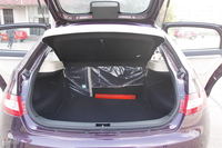 2012款莲花L5 Sportback 1.6L车型乘坐空间