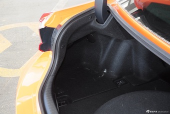 2016款雷克萨斯RC F 5.0L碳纤维版