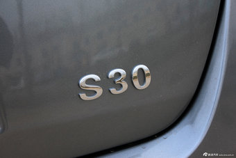 2012款风神S30实拍