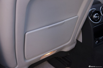 2014款捷豹XJL 3.0 SC四驱全景商务版