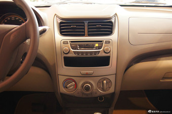 2010款新赛欧三厢1.4L自动优逸版
