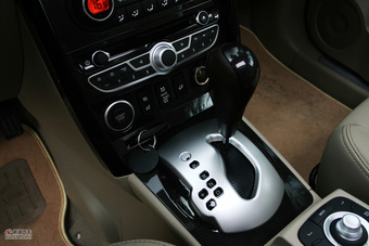 2012款科雷傲2.5L CVT四驱舒适导航版图片