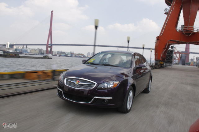 2012款莲花L5 Sportback 1.6L自动风尚导航型图片