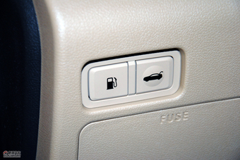 2011款索纳塔八内饰