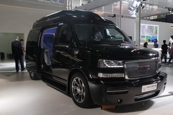2014年第12届广州国际车展 图为：GMC商务之星