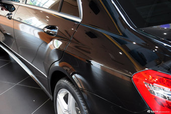 2012款奔驰E级实拍