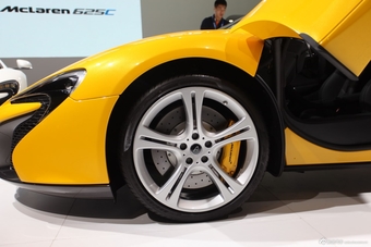 2014年第12届广州国际车展 图为：迈凯伦625C