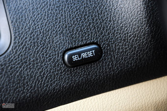 2012款腾翼C50实拍