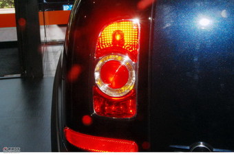 2011款MINI COOPER S CLUBMAN Hampton限量版