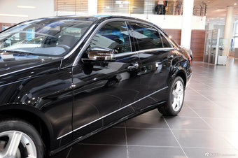 2012款奔驰E级实拍