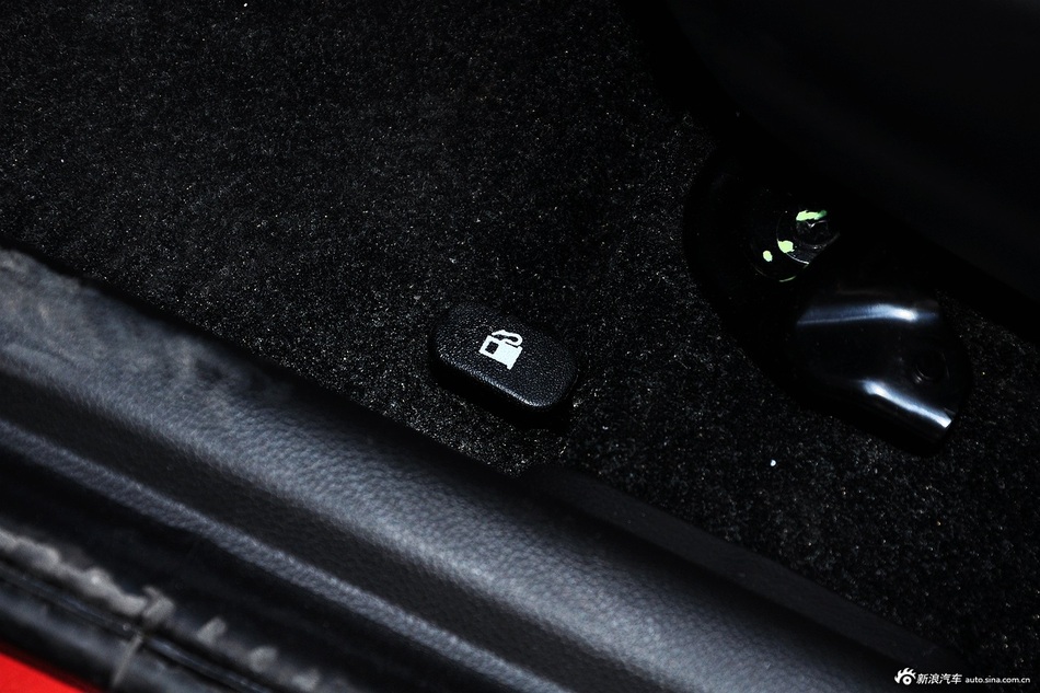 2015款骏派D60 1.5L手动舒适型